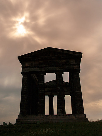 Monumental Silhoutte