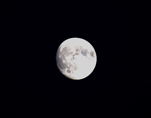 The Moon_L7A9877